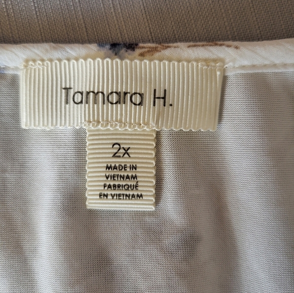 Tamara H-White Floral Blue Women's Blouse, Size 2X - Picture 4 of 7